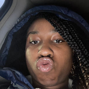 Meet your Posher, Jalissia